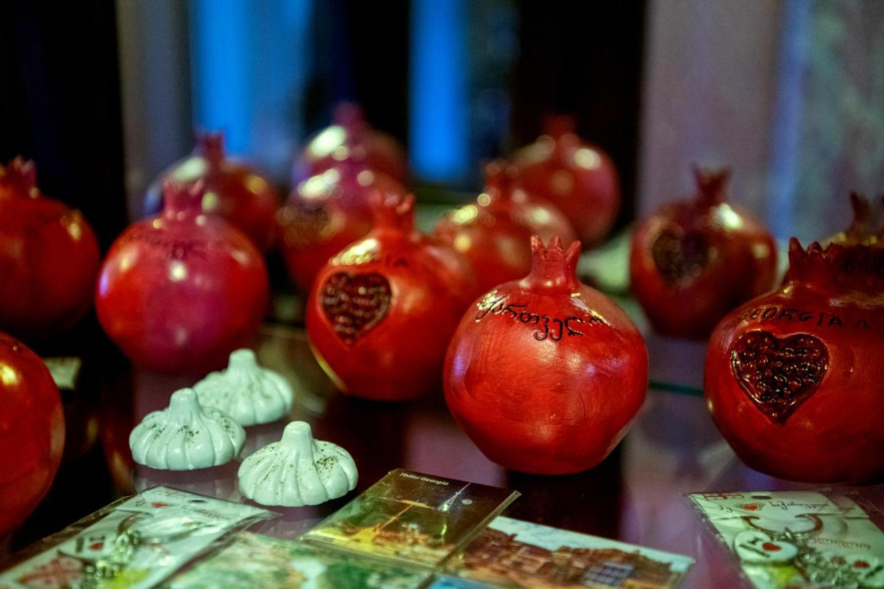 - Granada - Boutique Hotel - Tbilisi - Buitenkant foto