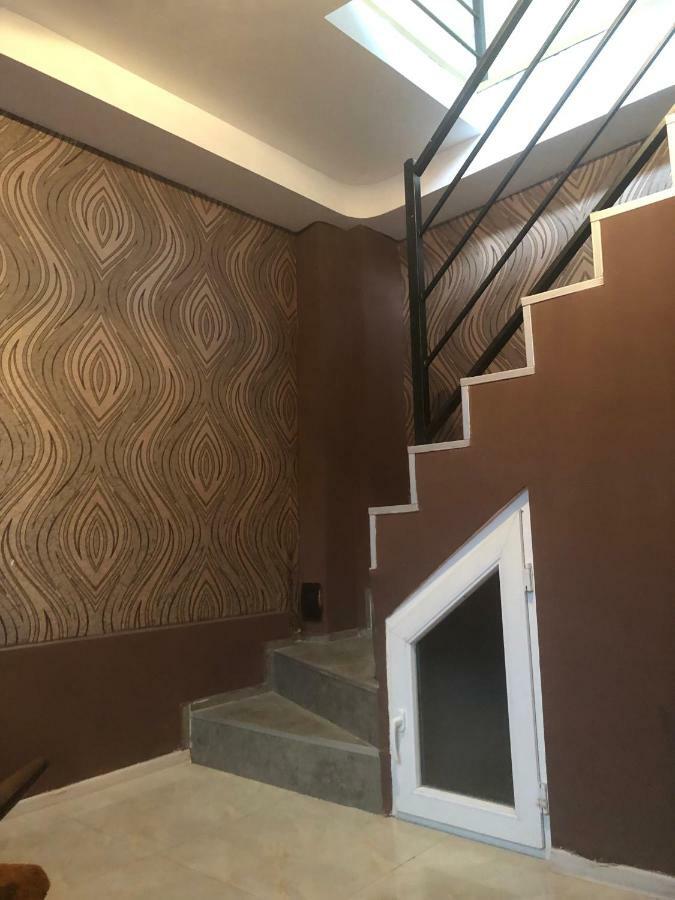 - Granada - Boutique Hotel - Tbilisi - Buitenkant foto