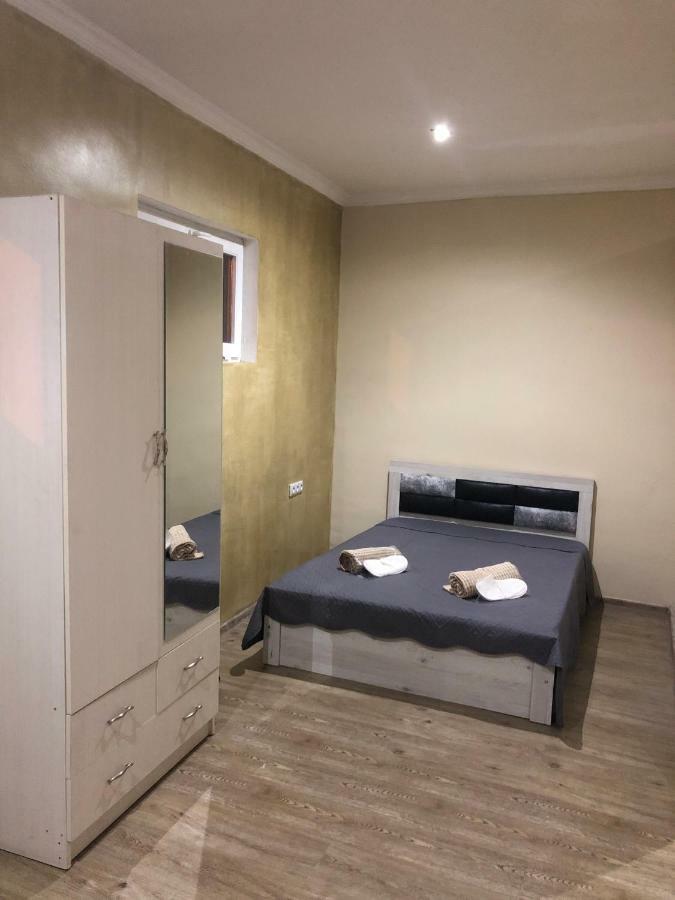 - Granada - Boutique Hotel - Tbilisi - Buitenkant foto